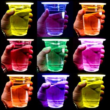 Pack de 100 Tubes lumineux Fluo 6 couleurs pour Cocktails et Fête